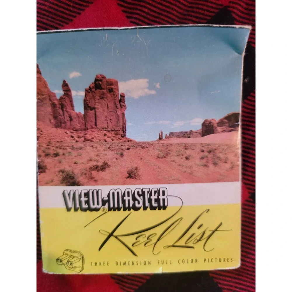 Vintage Sawyer's View-Master‎ Viewer + 42 Reel Travel Lot  Works! Booklets